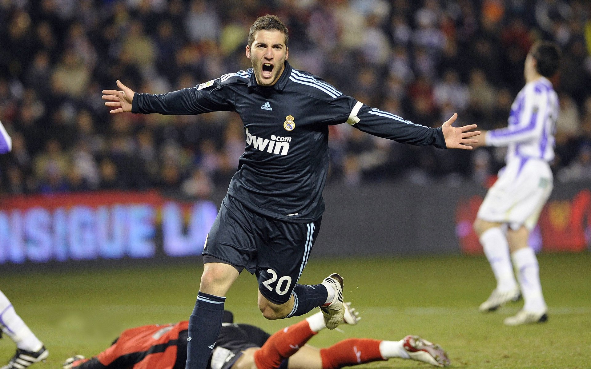 凯塞多接管生死战，安哥拉用足球在世界杯写下新独立宣言